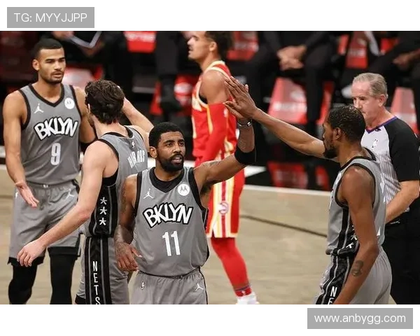 森林三球横扫费内巴切双星闪耀